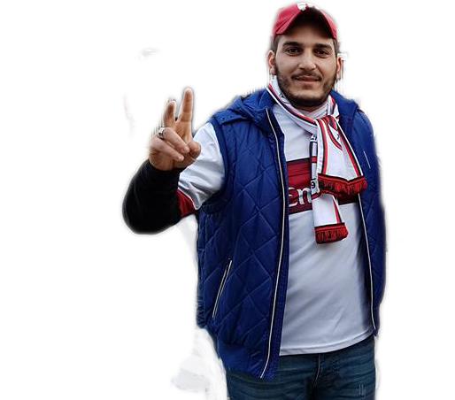 omar-orizzonte1-con-la-maglia-del-milan-la-squadra-del-cuore