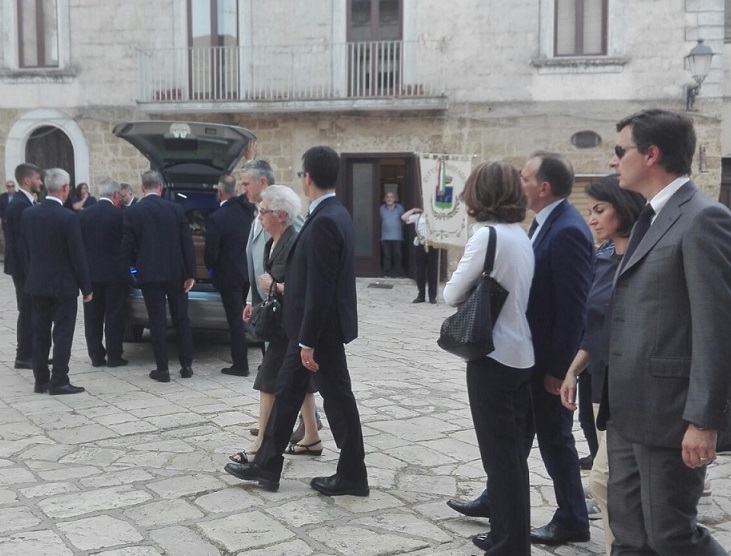Incalza funerale2