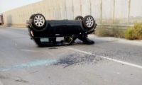 auto capovolta