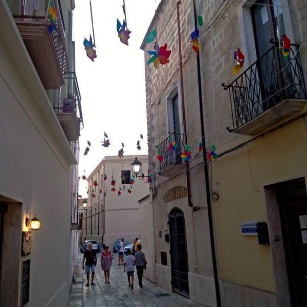 Via Lucantonio Resta