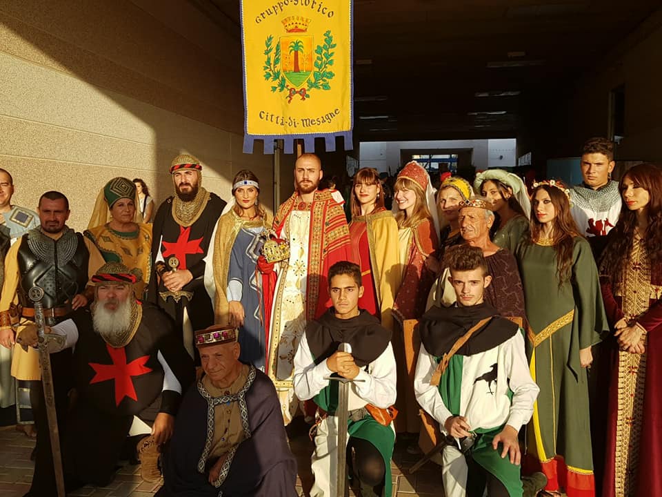 21615980_1820404258034318_5706984273224406132_n – Copia