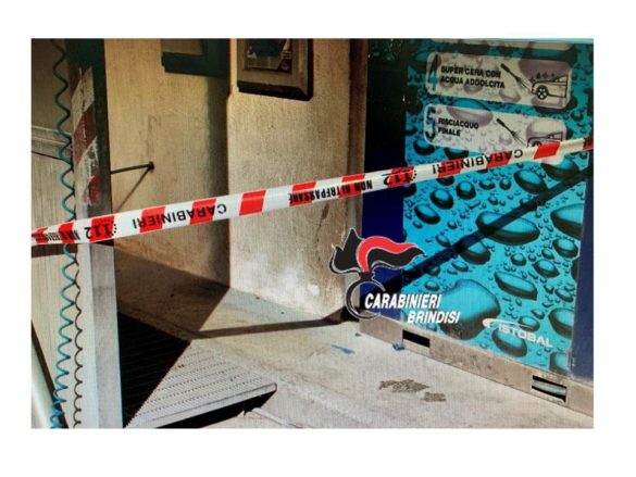 FURTO MACCHINETTE ELETTRONICHE A BRINDISI 3
