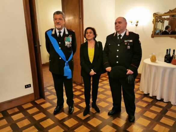 Prefetto Bari, Antonella Bellomo e gen Manzo comadante Legioe CC Puglia
