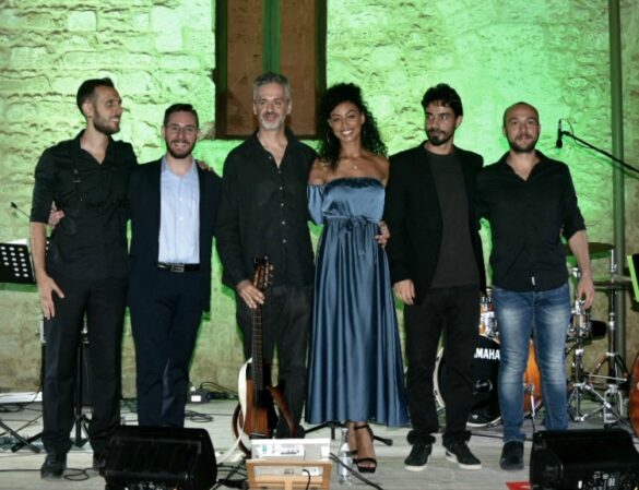 Dea e musicisti