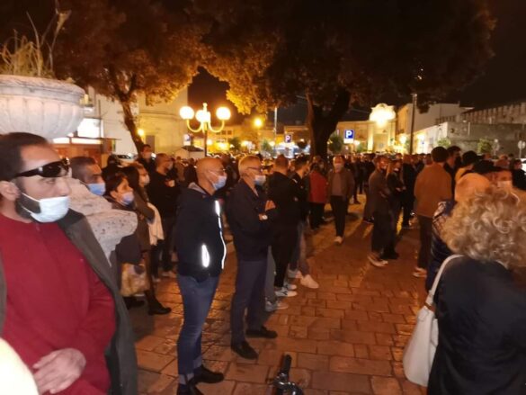 Manifestazione contro lockdown