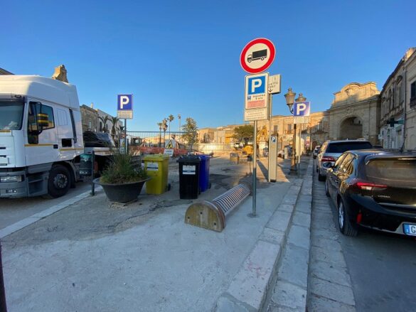 smontaggio cantiere porta grande