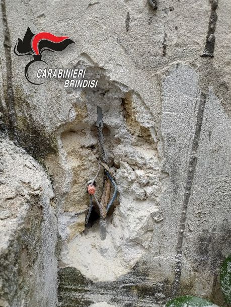 aqrresto CC Mesagne (furto energia elettrica) (5)