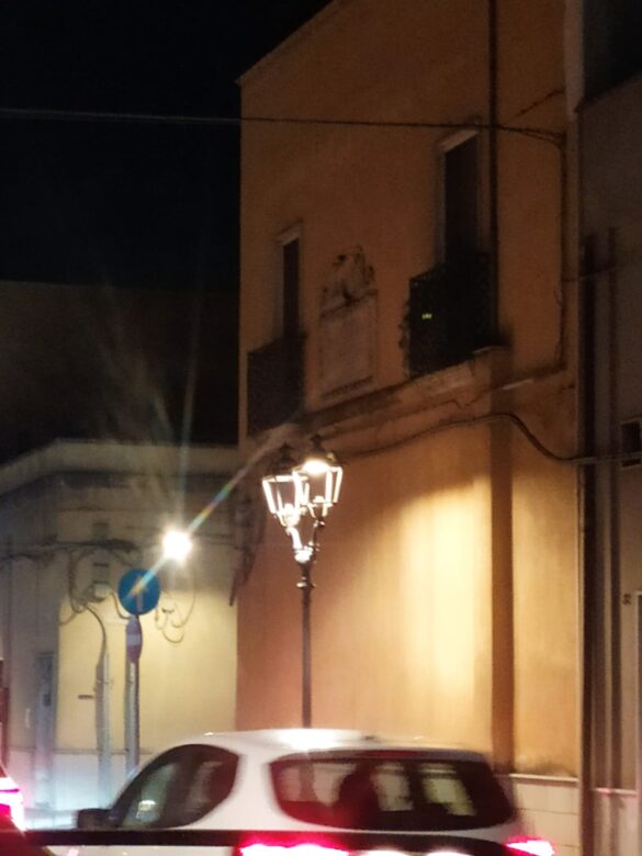 Lampioni senza vetri