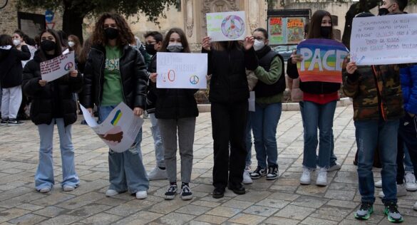 MANIFESTAZIONE PACE