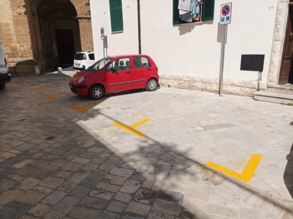 stalli per parcheggio