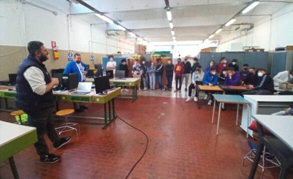 Radioamatori Ari Brindisi ITT Giorgi01
